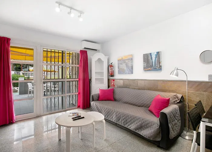 Tenerife Sur Cristianos * פלאייה דה לאס אמריקס